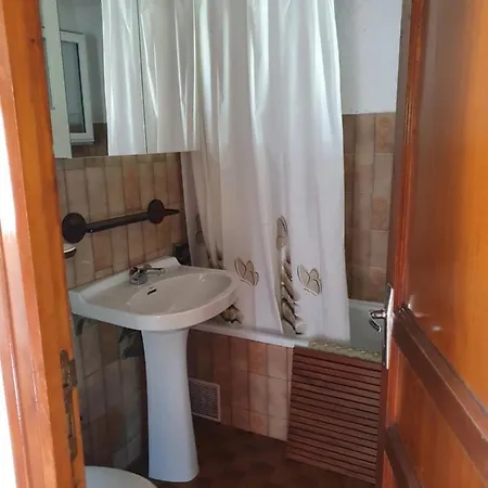 Charmante Maison De Vacances *
